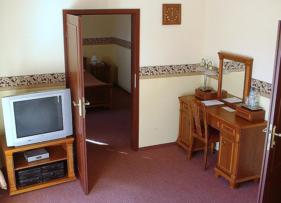 Hotel Regius Opole Rom bilde
