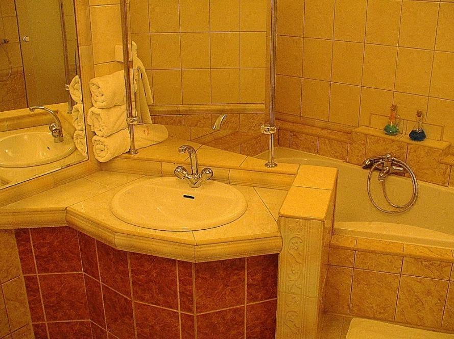 Hotel Regius Opole Rom bilde
